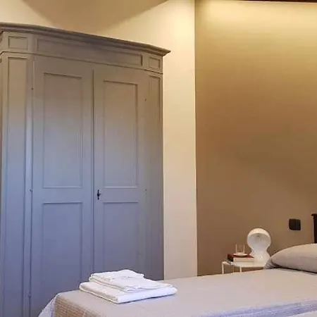Interno Gavi Elegante Nel Cuore Di