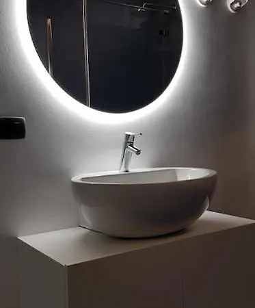 Interno Gavi Elegante Nel Cuore Di Verona